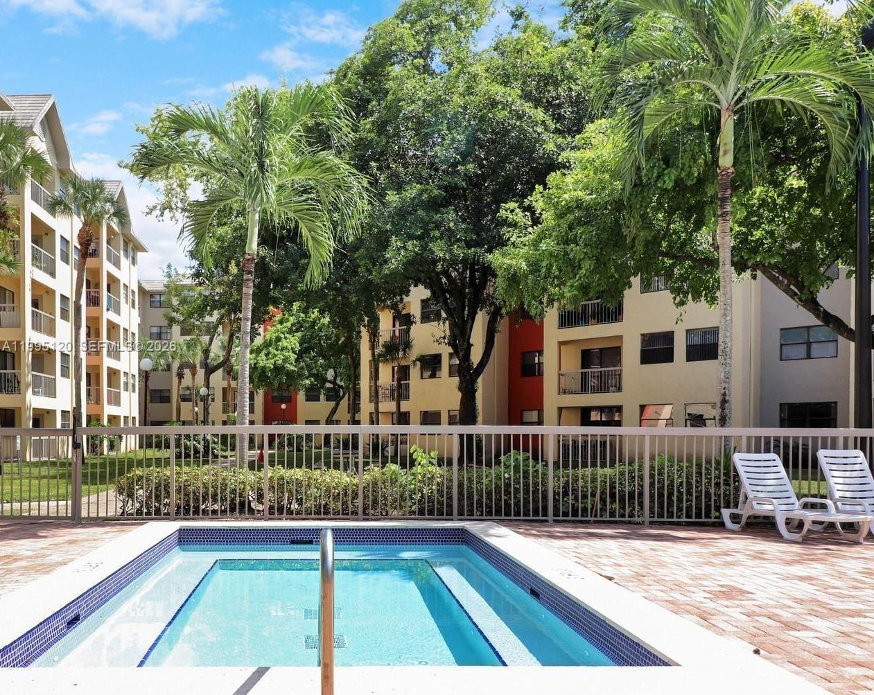 LAS VISTAS AT DORAL CONDO - Residential