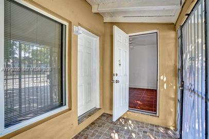 WEST MIAMI SHORES SEC A R - Residential Lease