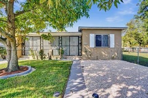 10430 NW 5th Ave Miami FL 33150