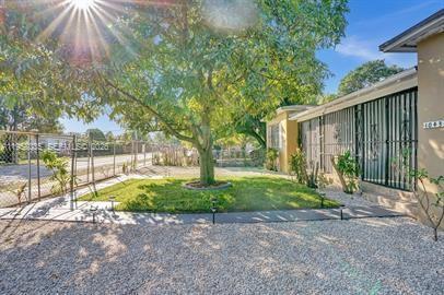 WEST MIAMI SHORES SEC A R - Residential Lease