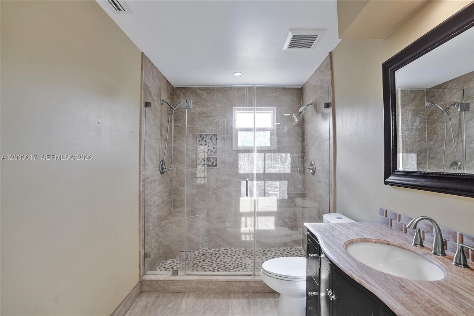 CHAPEL TRAIL REPLAT - Residential