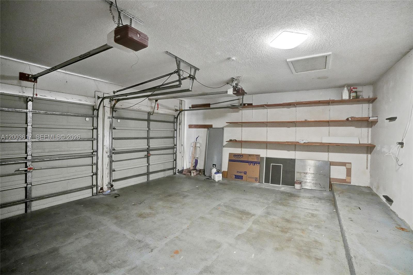 CHAPEL TRAIL REPLAT - Residential