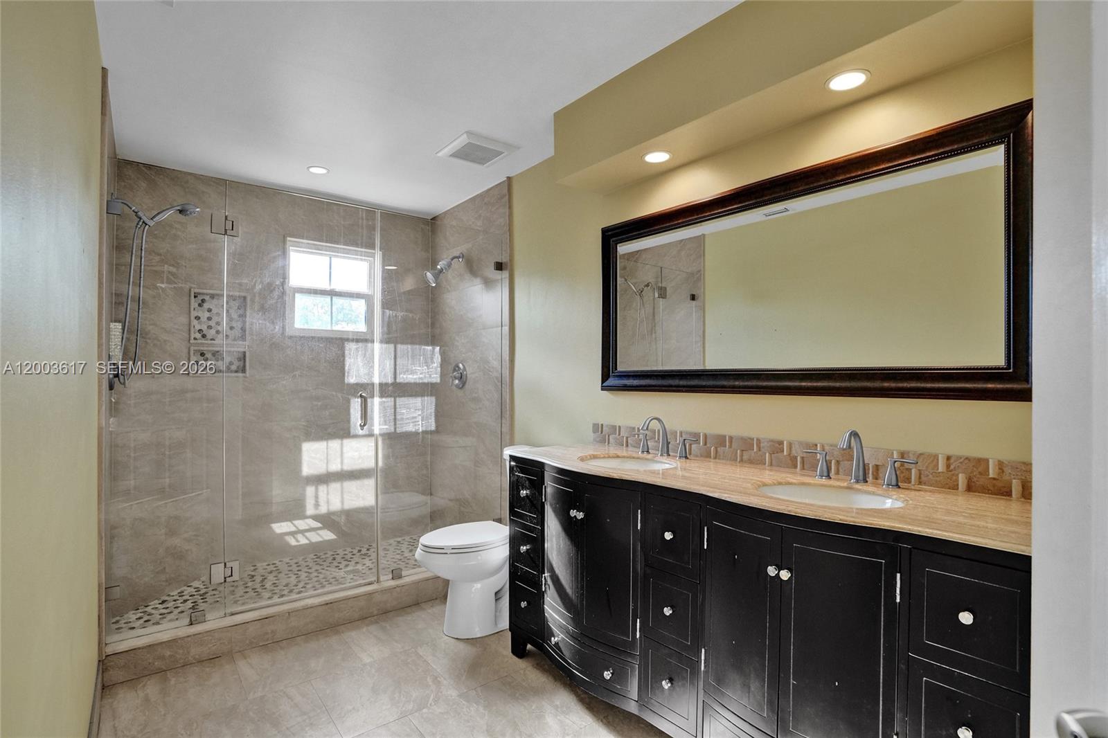 CHAPEL TRAIL REPLAT - Residential