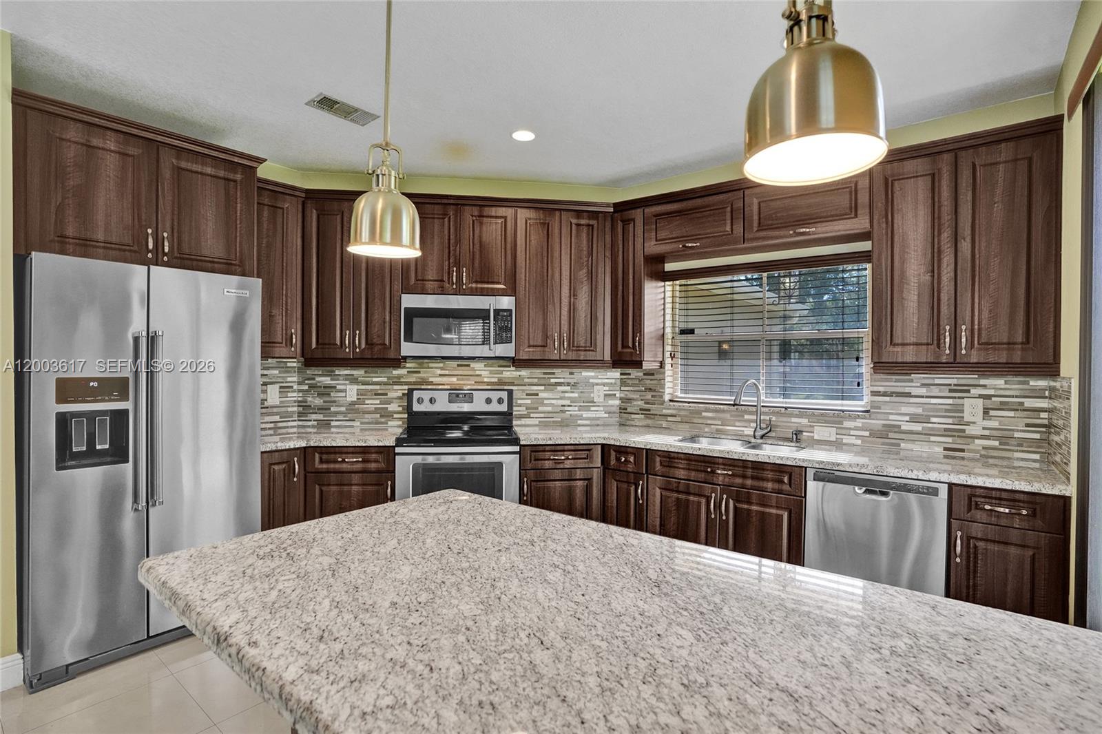 CHAPEL TRAIL REPLAT - Residential