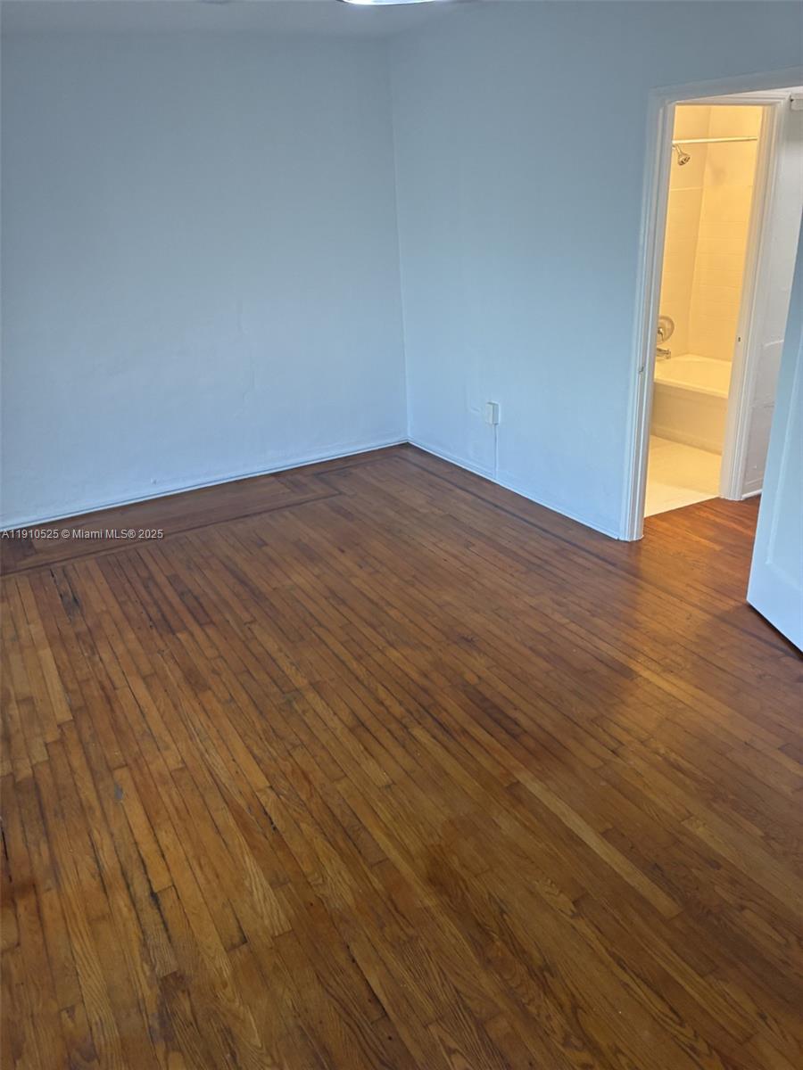 FLAMINGO TERR ADDN - Residential Lease