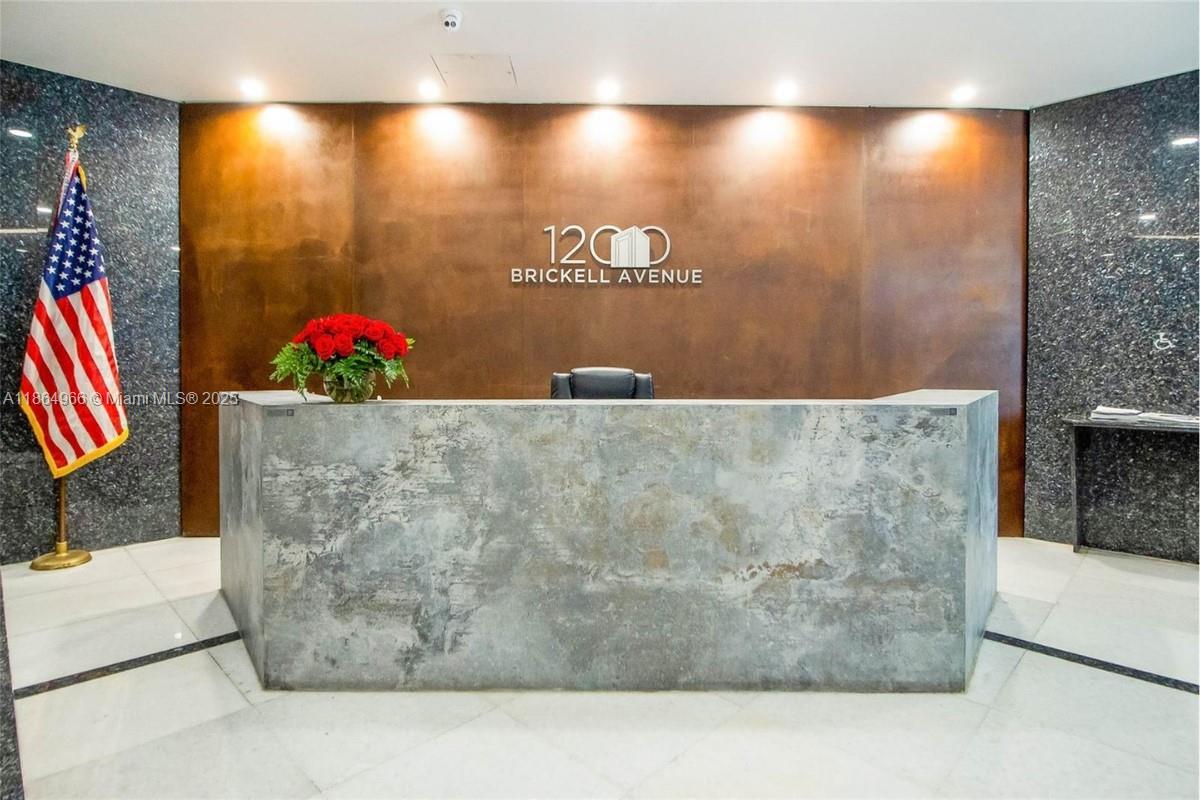 1200 Brickell Ave 850