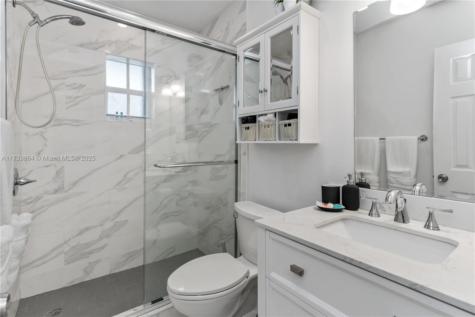 WATERWAY @ HOLLYWOOD BEAC - Residential Lease
