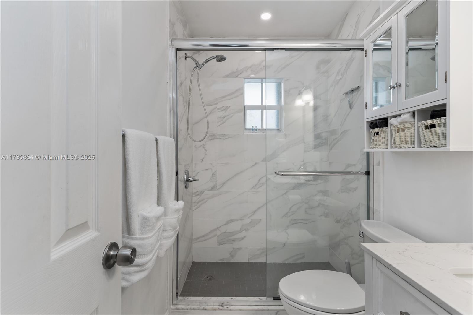 WATERWAY @ HOLLYWOOD BEAC - Residential Lease
