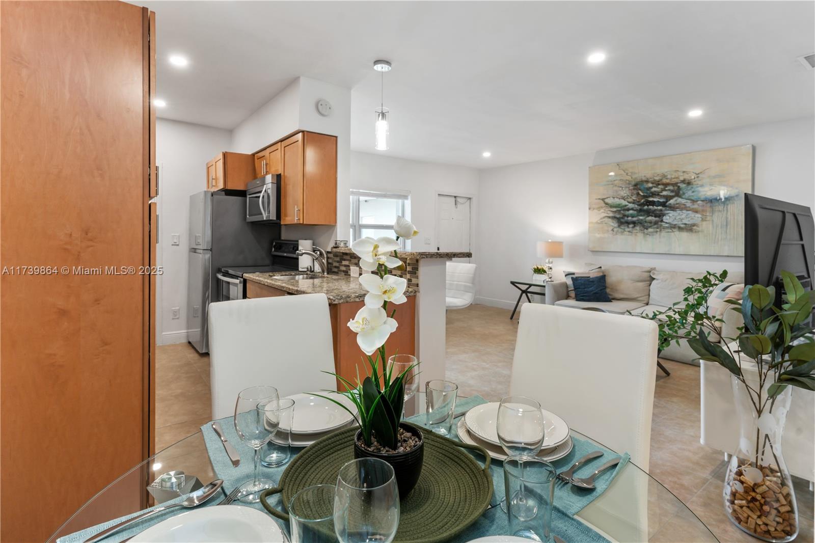 WATERWAY @ HOLLYWOOD BEAC - Residential Lease