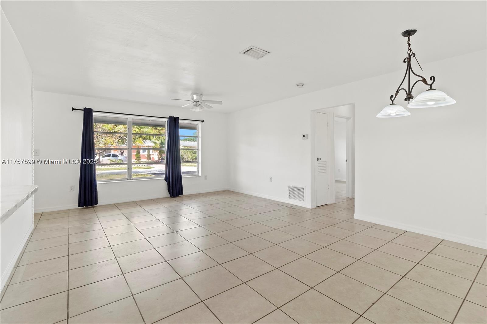 FOURTH ADD TO SUNRISE GOL - Residential Lease