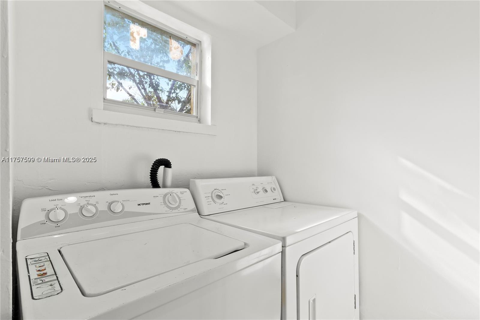 FOURTH ADD TO SUNRISE GOL - Residential Lease