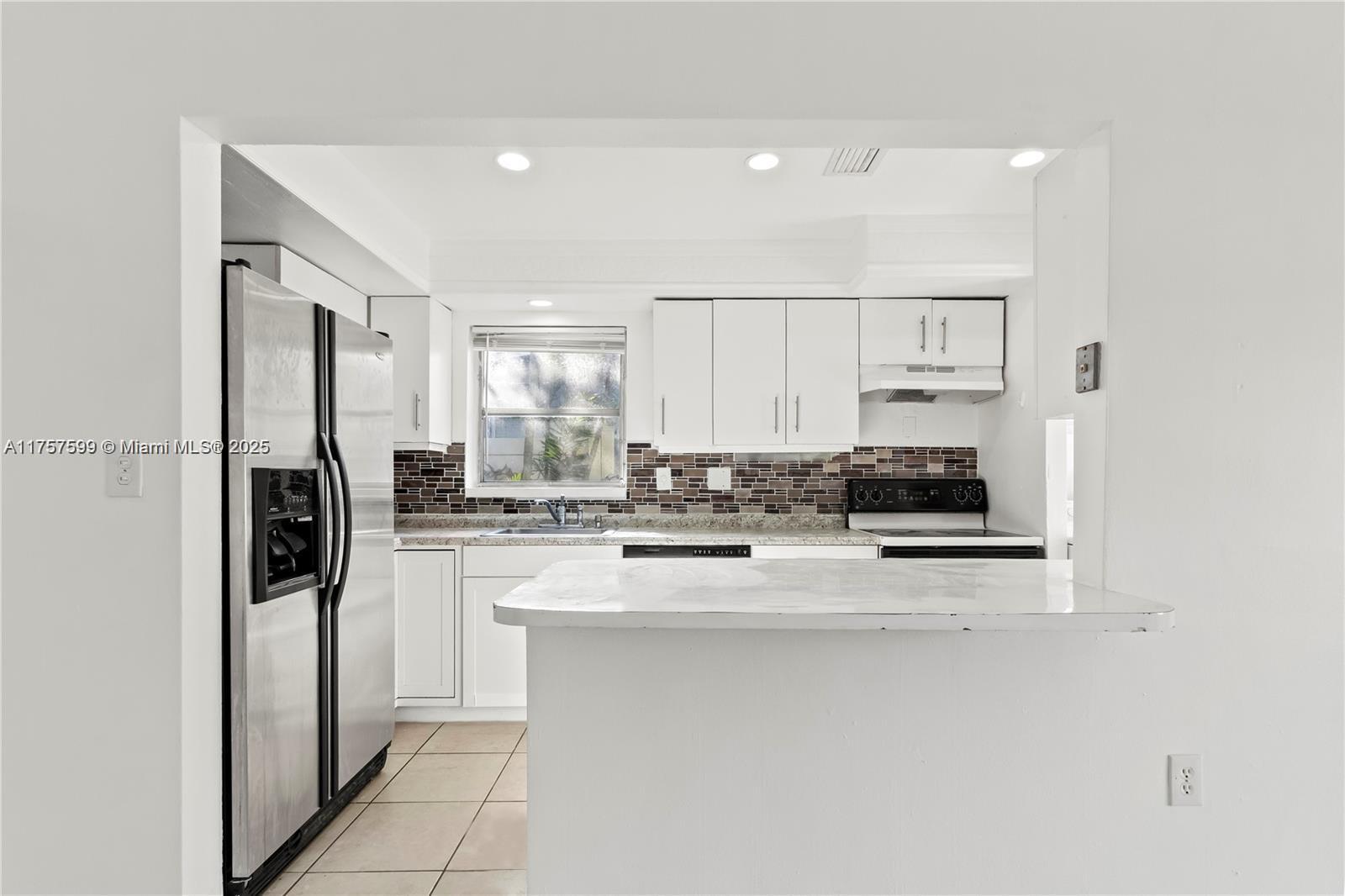 FOURTH ADD TO SUNRISE GOL - Residential Lease