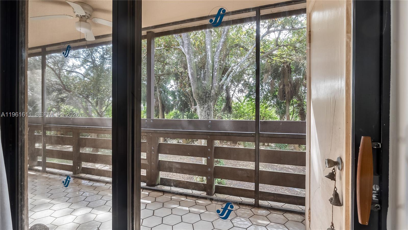 FOUNTAINS OF JACARANDA CO - Residential