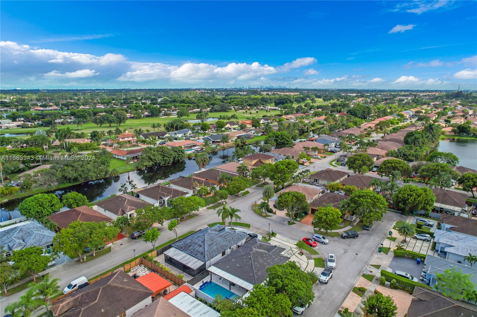 NORTH PALM ESTATES HOMES - Residential
