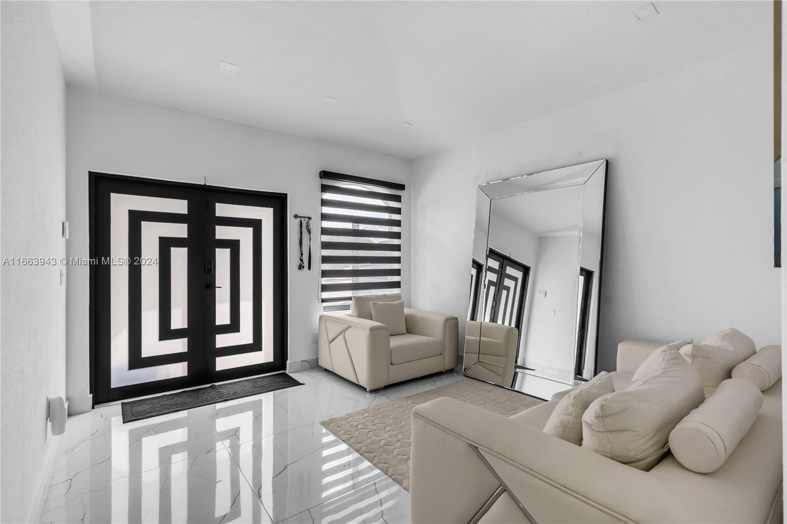 NORTH PALM ESTATES HOMES - Residential