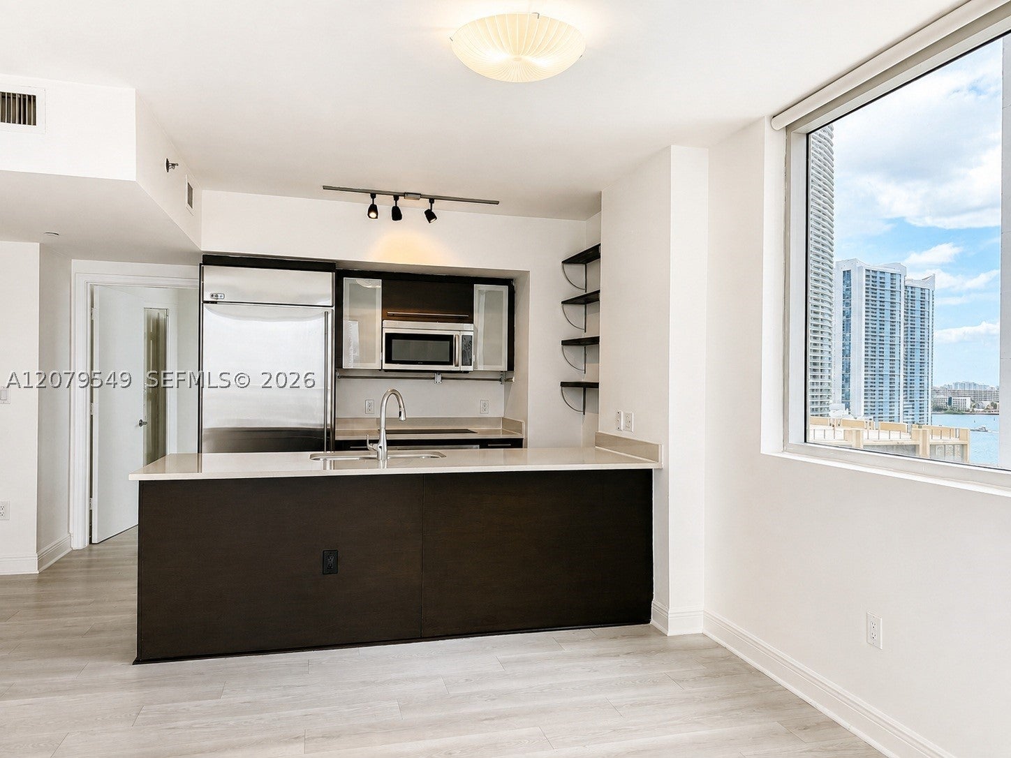 55 SE 6th St 1510