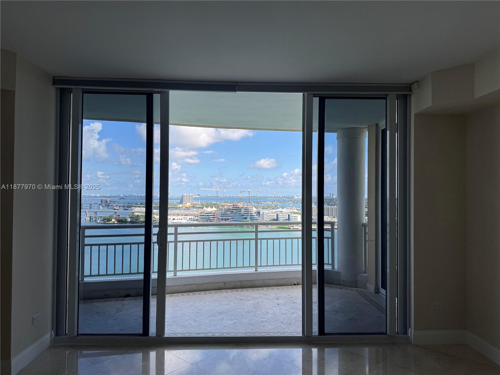 THREE TEQUESTA POINT COND - Residential