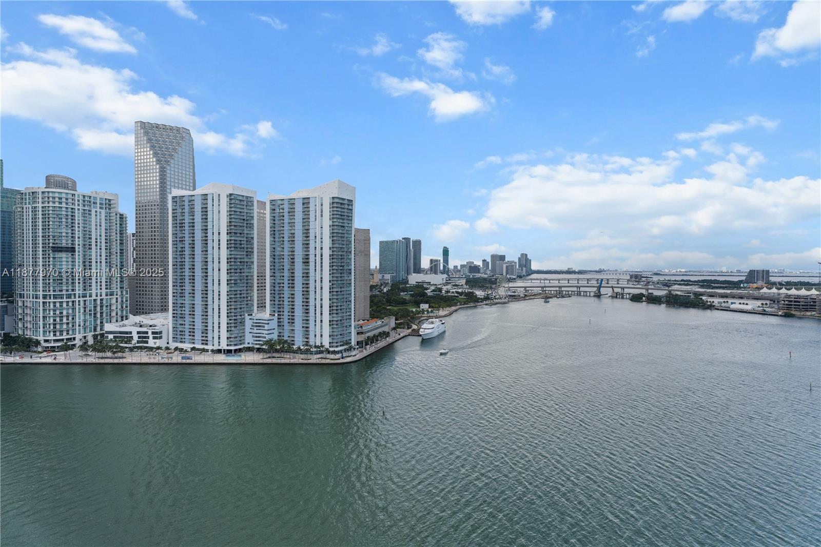 848 Brickell Key Dr 2502