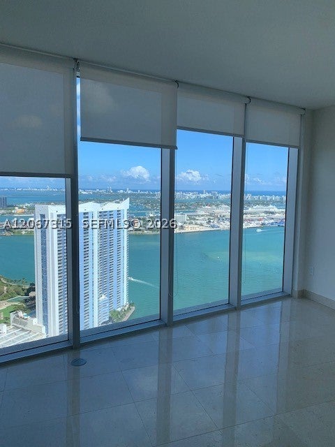 465 Brickell Ave 4902