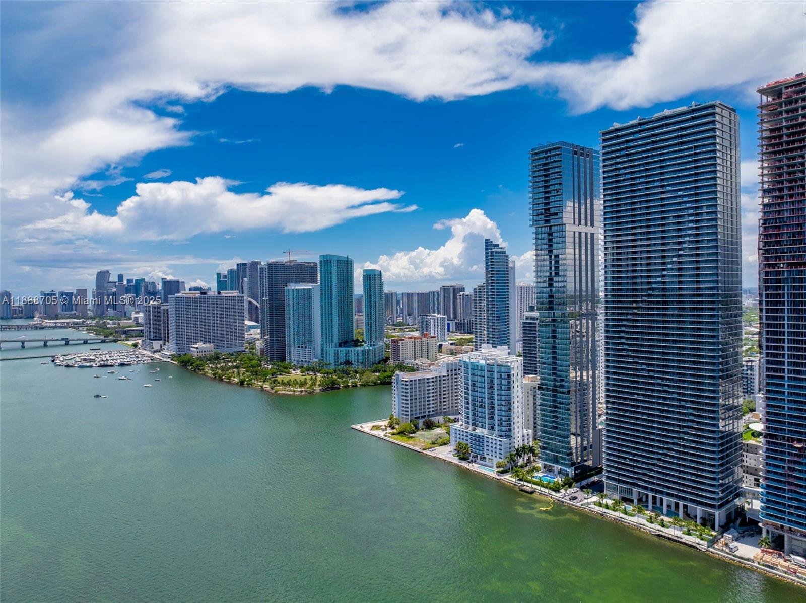 ARIA RESERVE SOUTH - Residential Lease