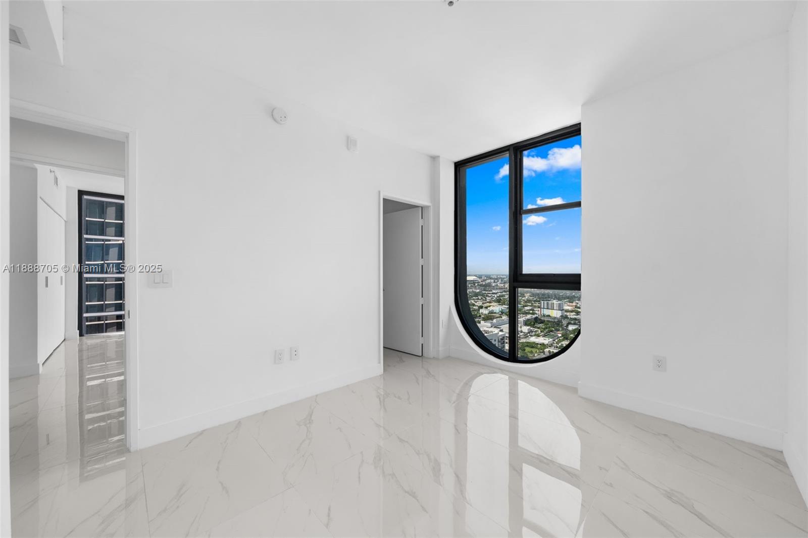 ARIA RESERVE SOUTH - Residential Lease