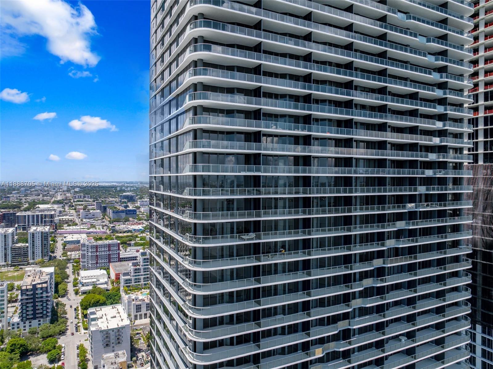 ARIA RESERVE SOUTH - Residential Lease