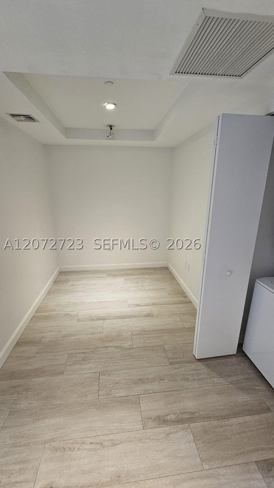 45 SW 9th St 2102