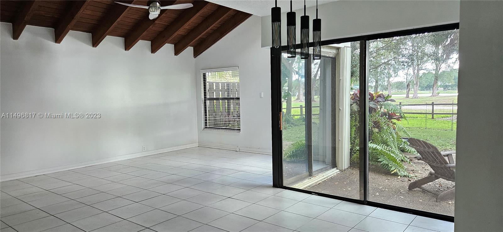 EVERGLADES SUGAR & LAND C - Residential Lease