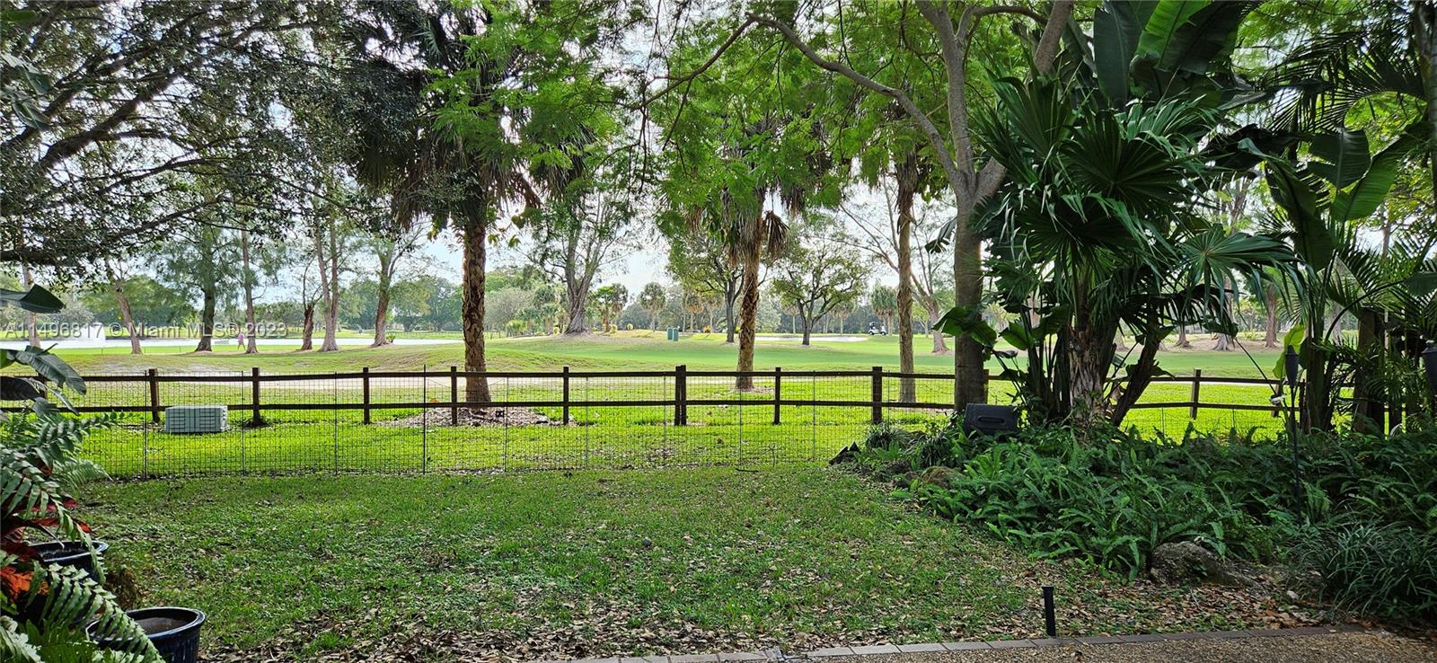 EVERGLADES SUGAR & LAND C - Residential Lease
