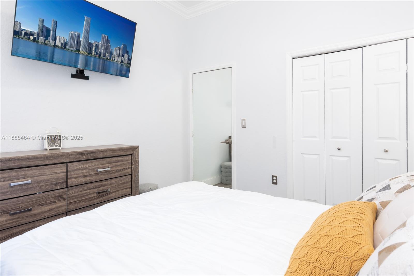 MIRAMAR PATIO HOMES - Residential