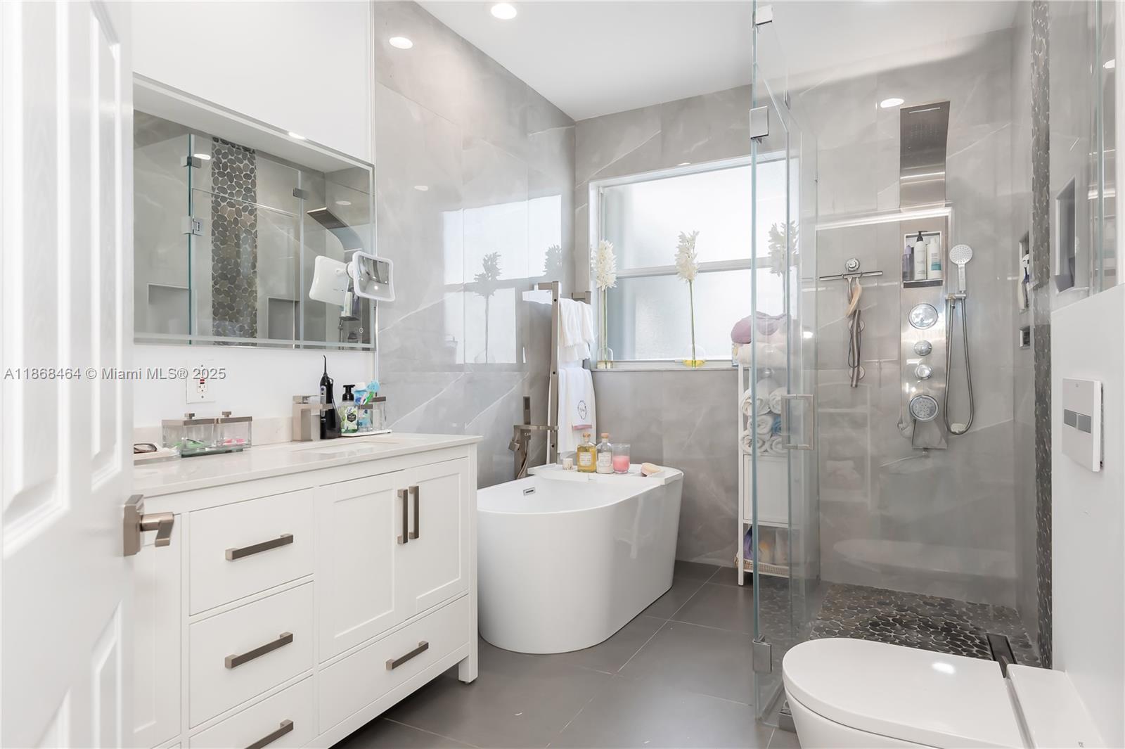 MIRAMAR PATIO HOMES - Residential