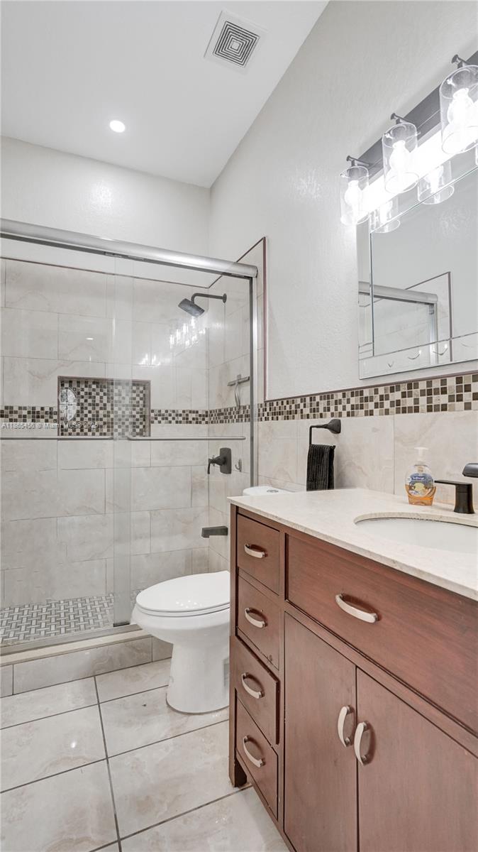 PORTOFINO NORTH - Residential Lease