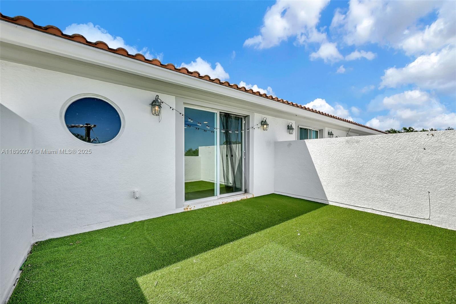 PROGRESSO - Residential Lease