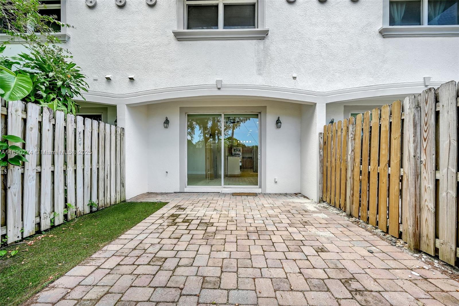 PROGRESSO - Residential Lease