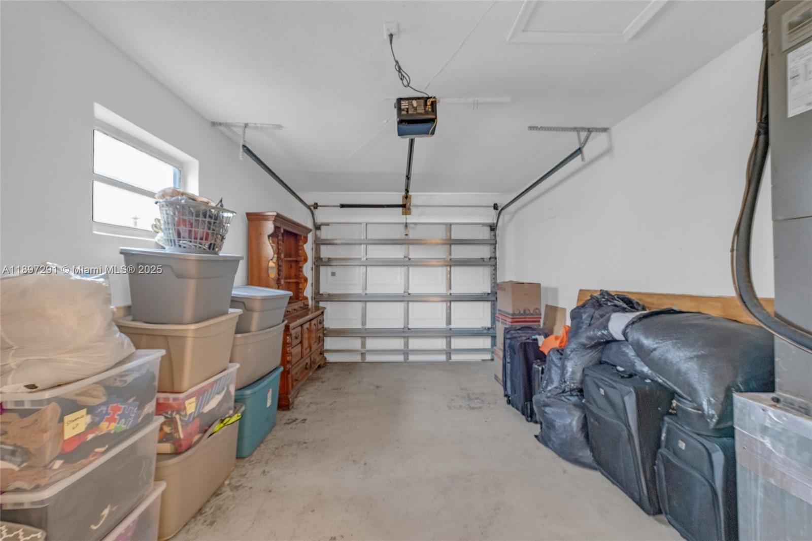 PARADISE GARDENS - Residential