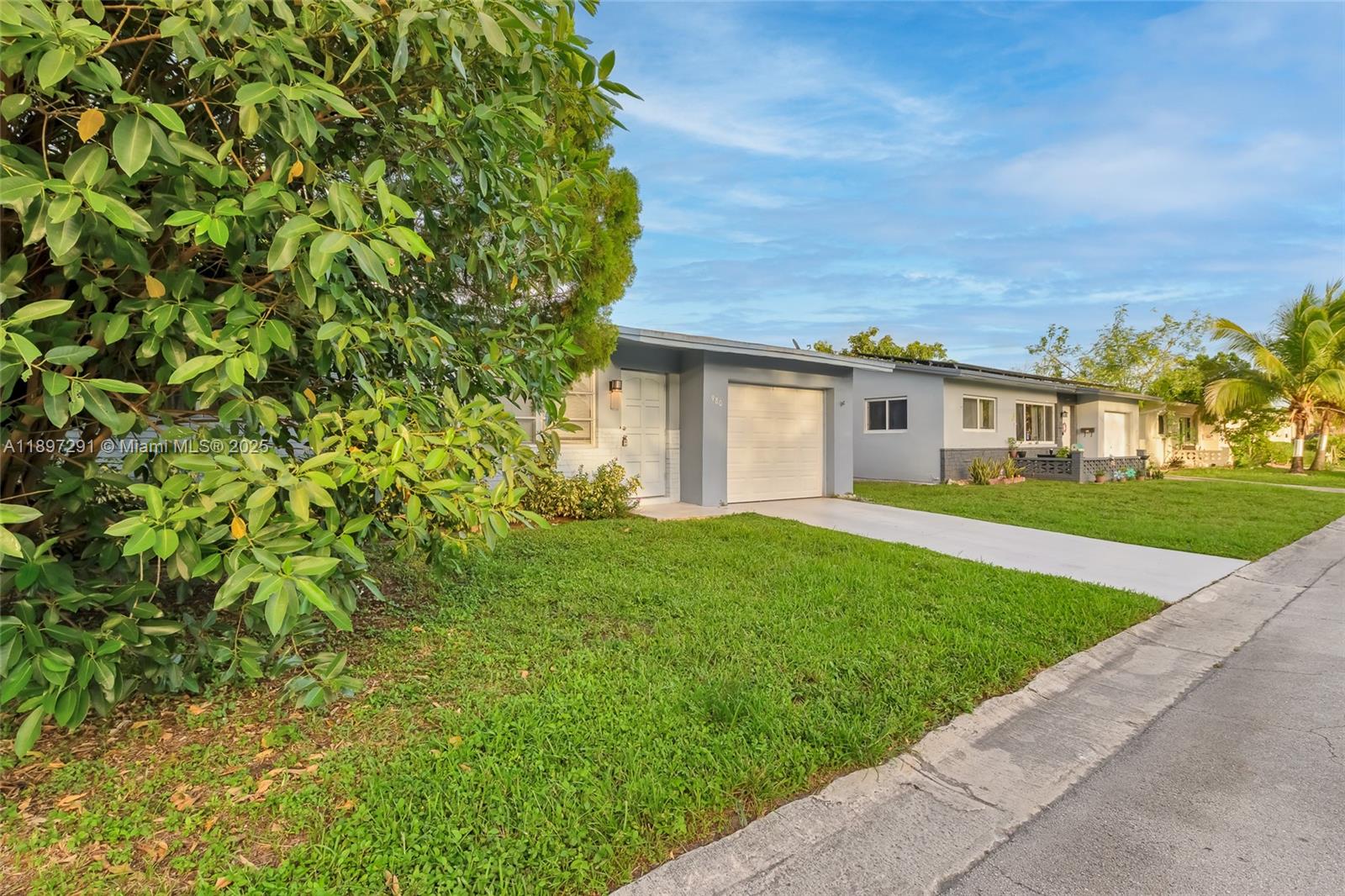 PARADISE GARDENS - Residential