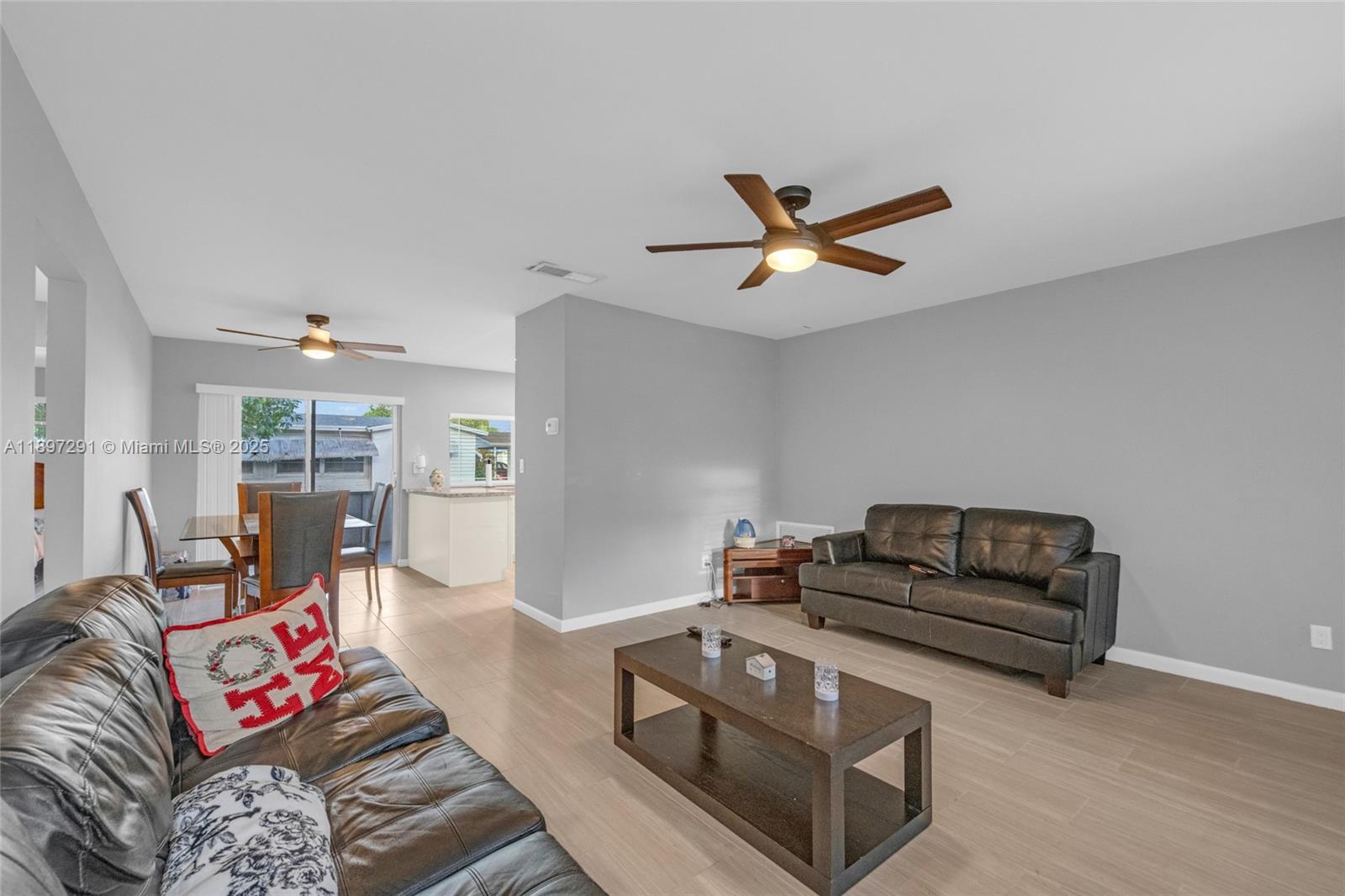 PARADISE GARDENS - Residential