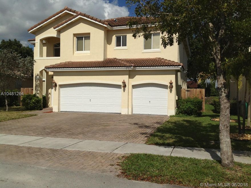 Available 07/01/2018. Currently occupied. Amazing Estate Home in the Gated Community of Palm Isles at Keys Gate. No Chinese drywall. Luxury features include all tile and laminate wood floors, granite countertops in the kitchen, stainless steel appliances, curved stairway, 3 car garage. AT&T Uverse cable, internet, & alarm monitoring included in the rent.
