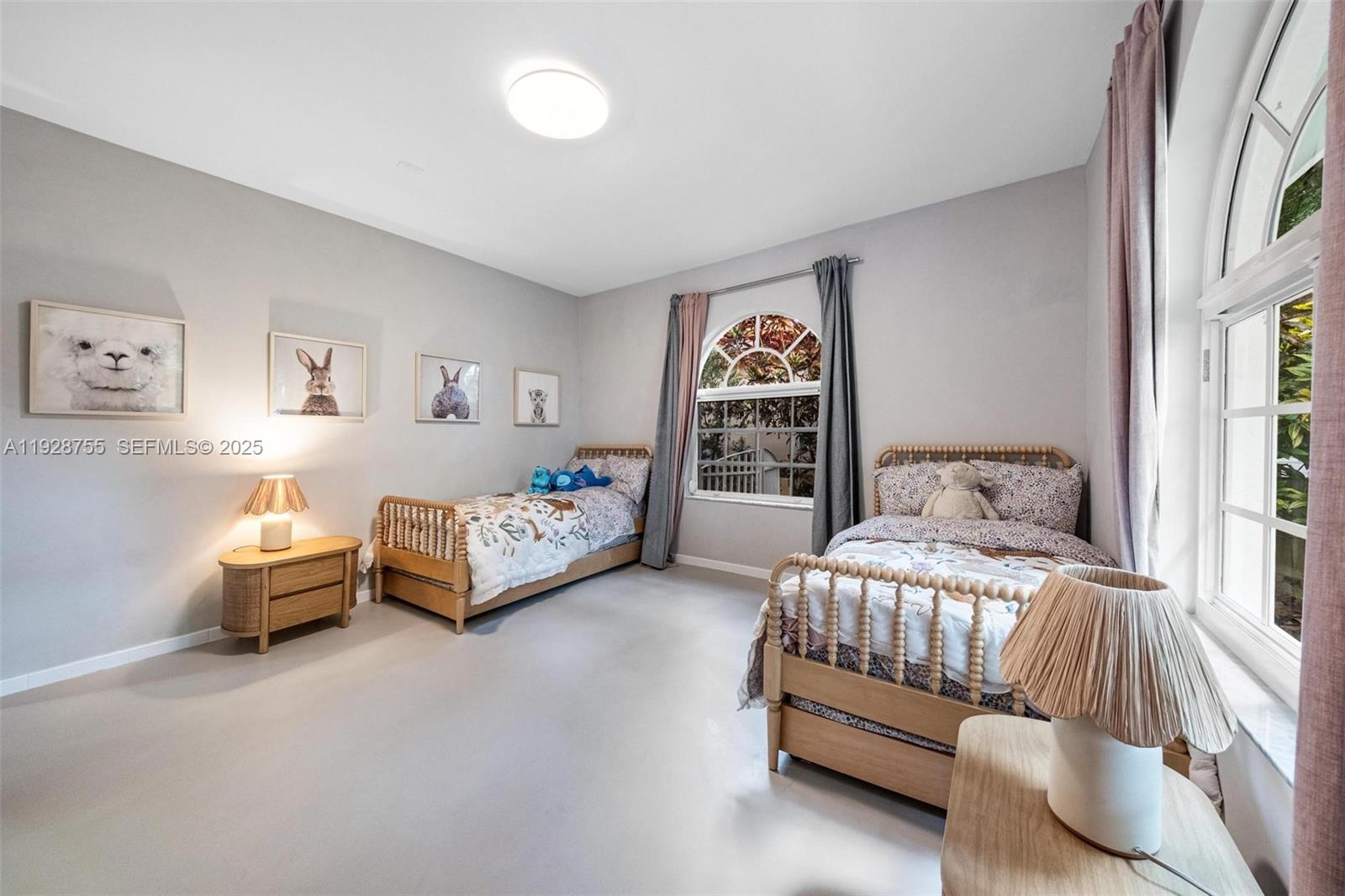 CORAL GABLES SEC A - Residential Lease