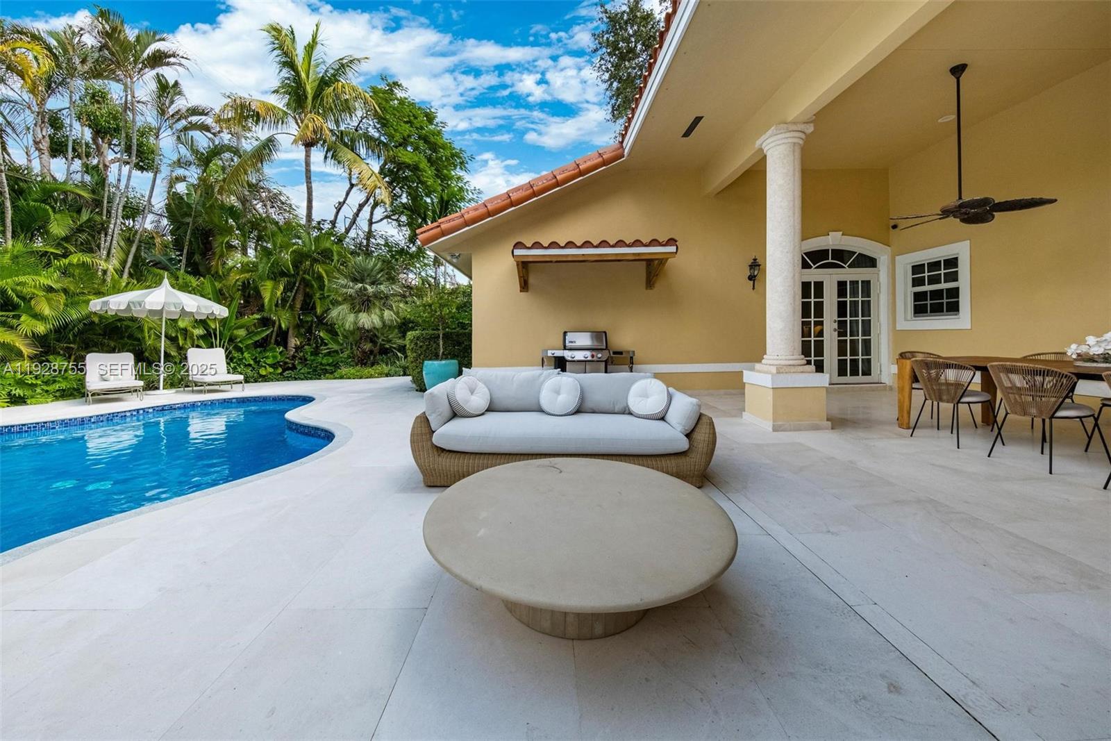 CORAL GABLES SEC A - Residential Lease