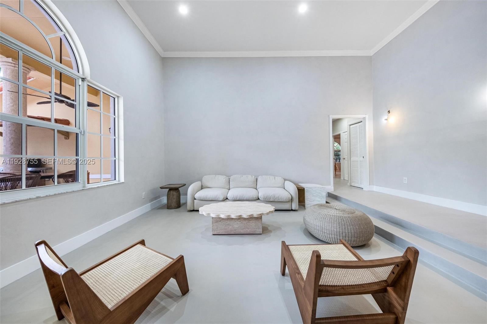 CORAL GABLES SEC A - Residential Lease