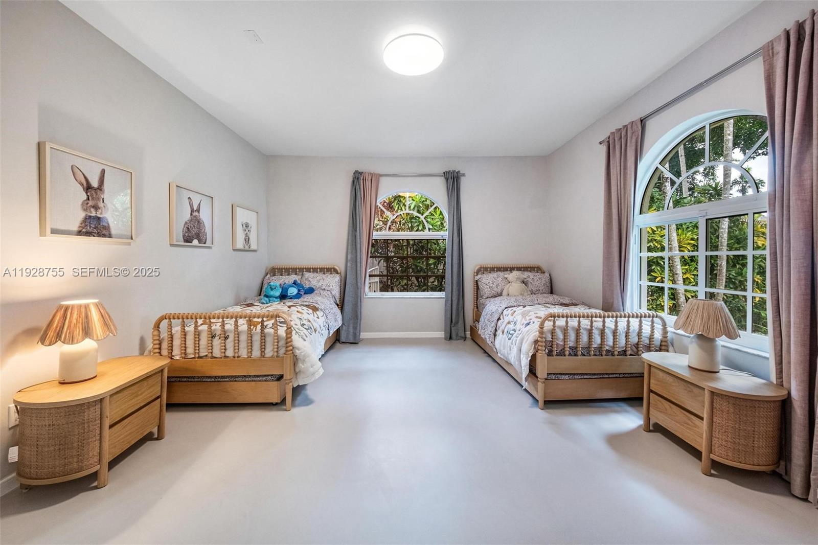 CORAL GABLES SEC A - Residential Lease