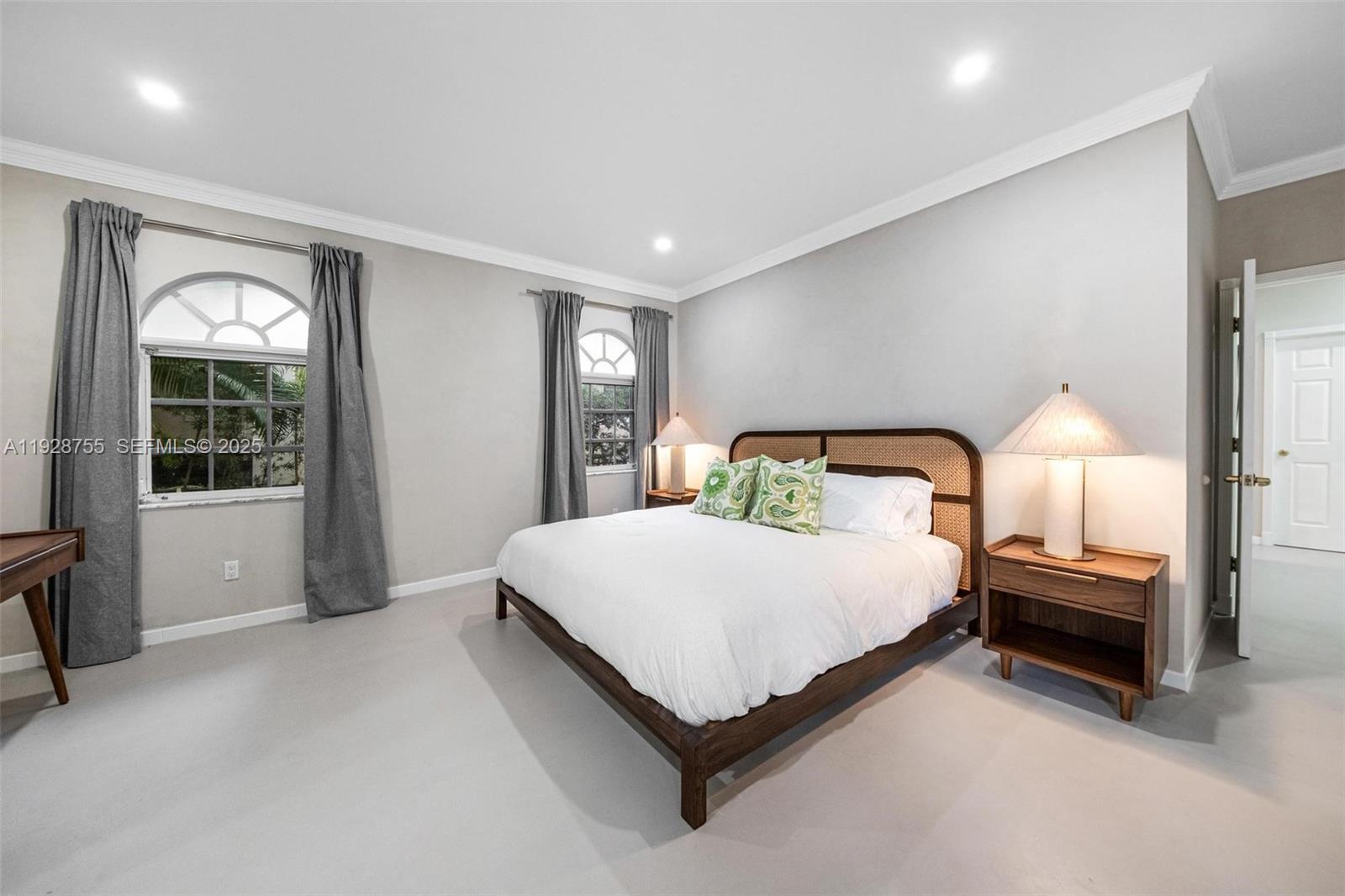 CORAL GABLES SEC A - Residential Lease