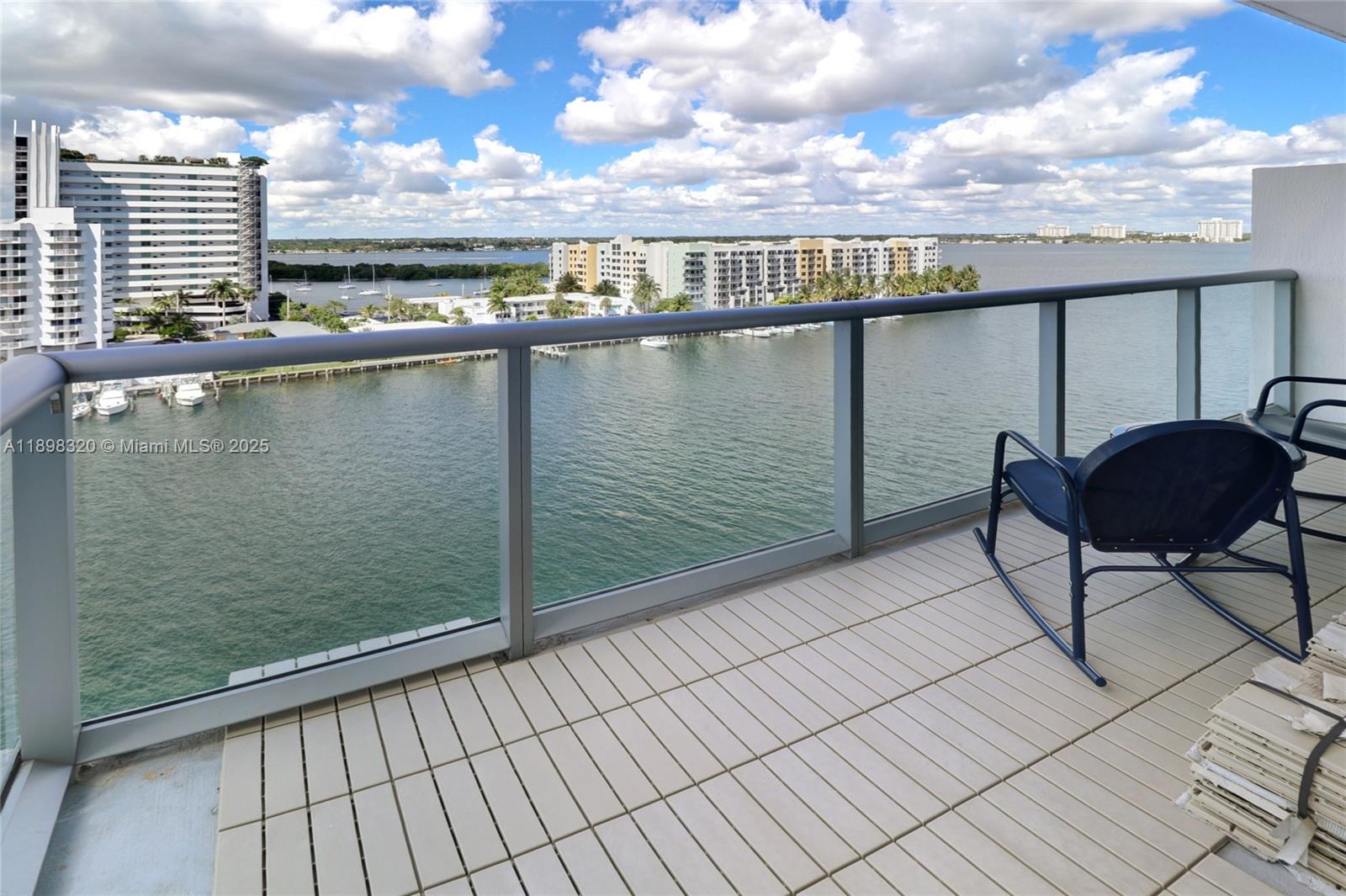 Eloquence On The Bay - Residential