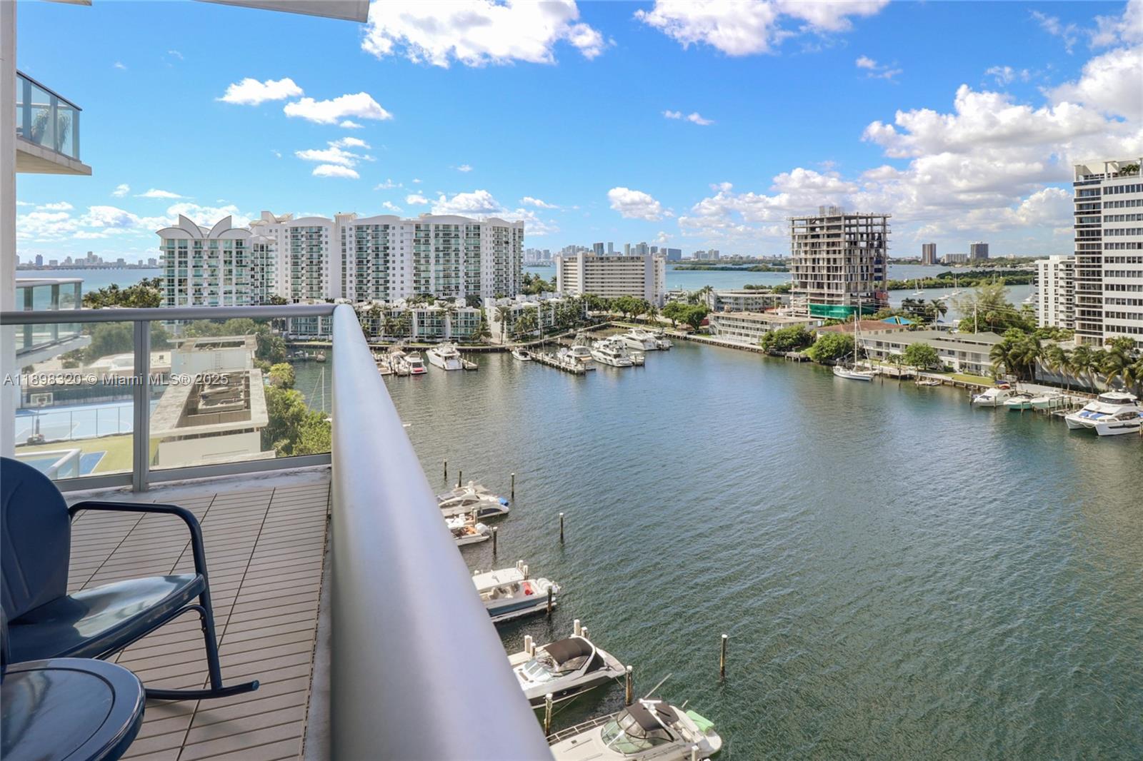 Eloquence On The Bay - Residential