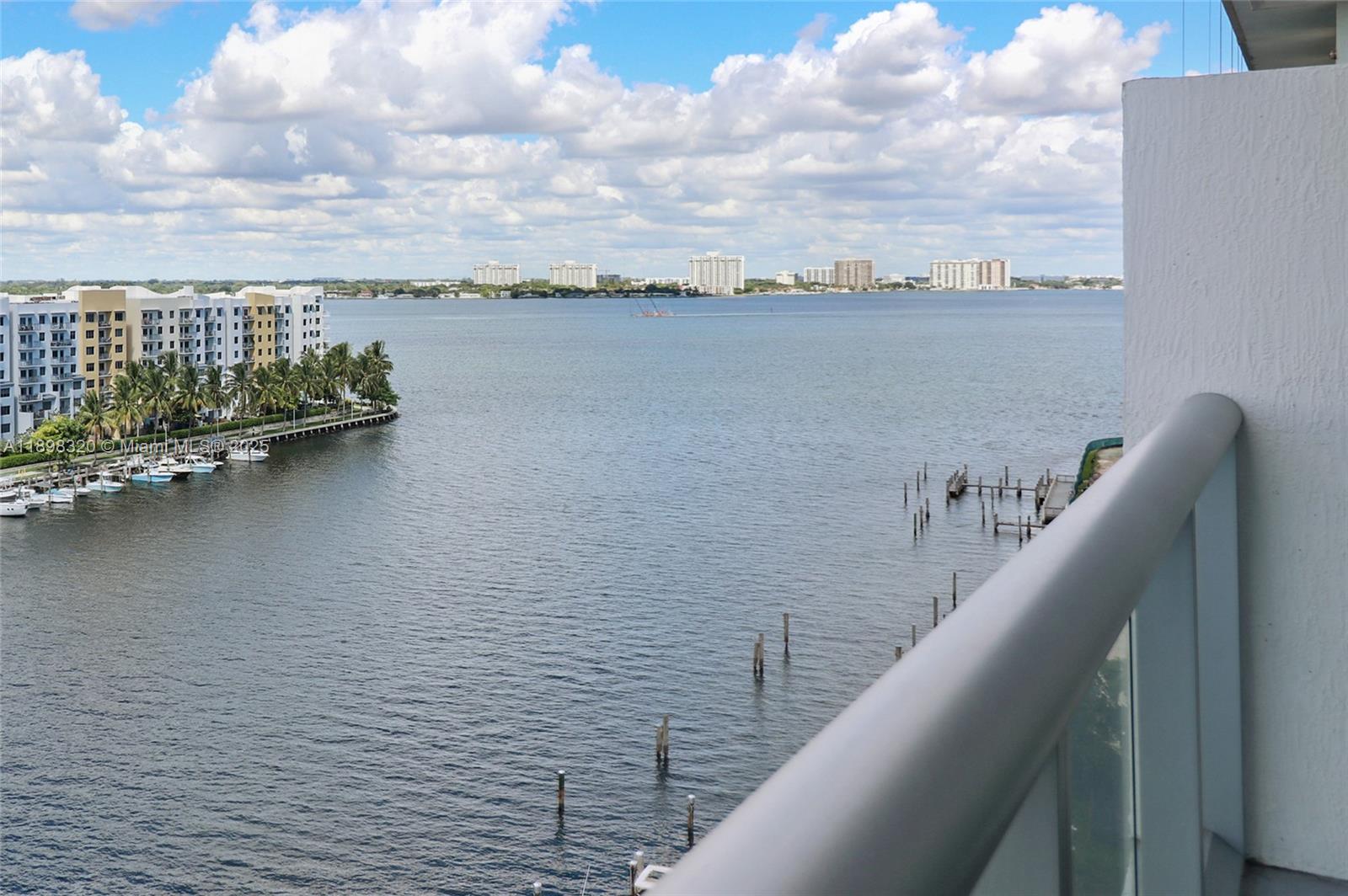 Eloquence On The Bay - Residential