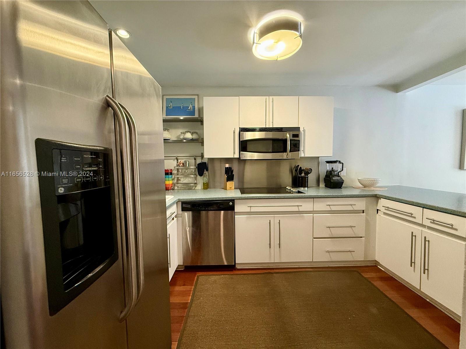 LINCOLN WEST GARDENS COND - Residential Lease