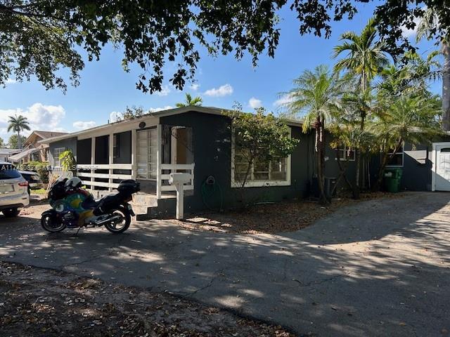 Rental Property at 335 Ne 114th St 1, Miami, Broward County, Florida - Bedrooms: 2 
Bathrooms: 2  - $2,250 MO.