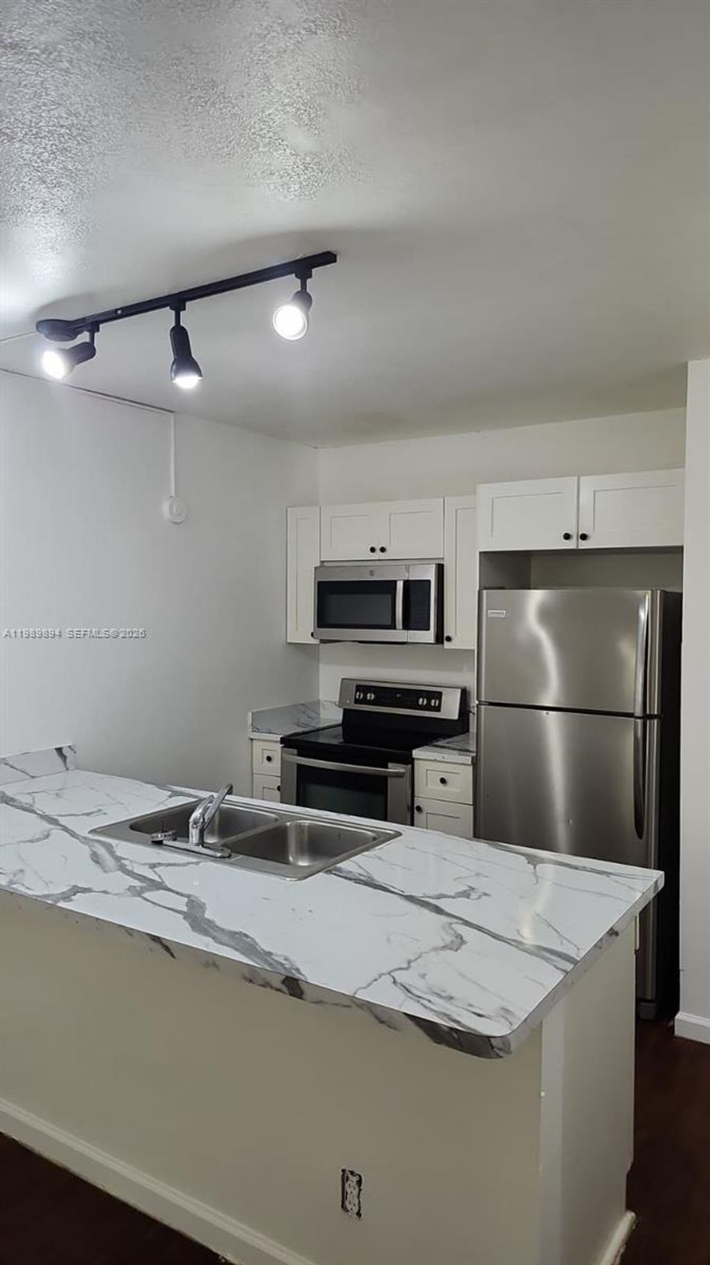 Photo of 2401 Riverside Dr #510-B, Coral Springs, FL 33065 (MLS # A11989894)