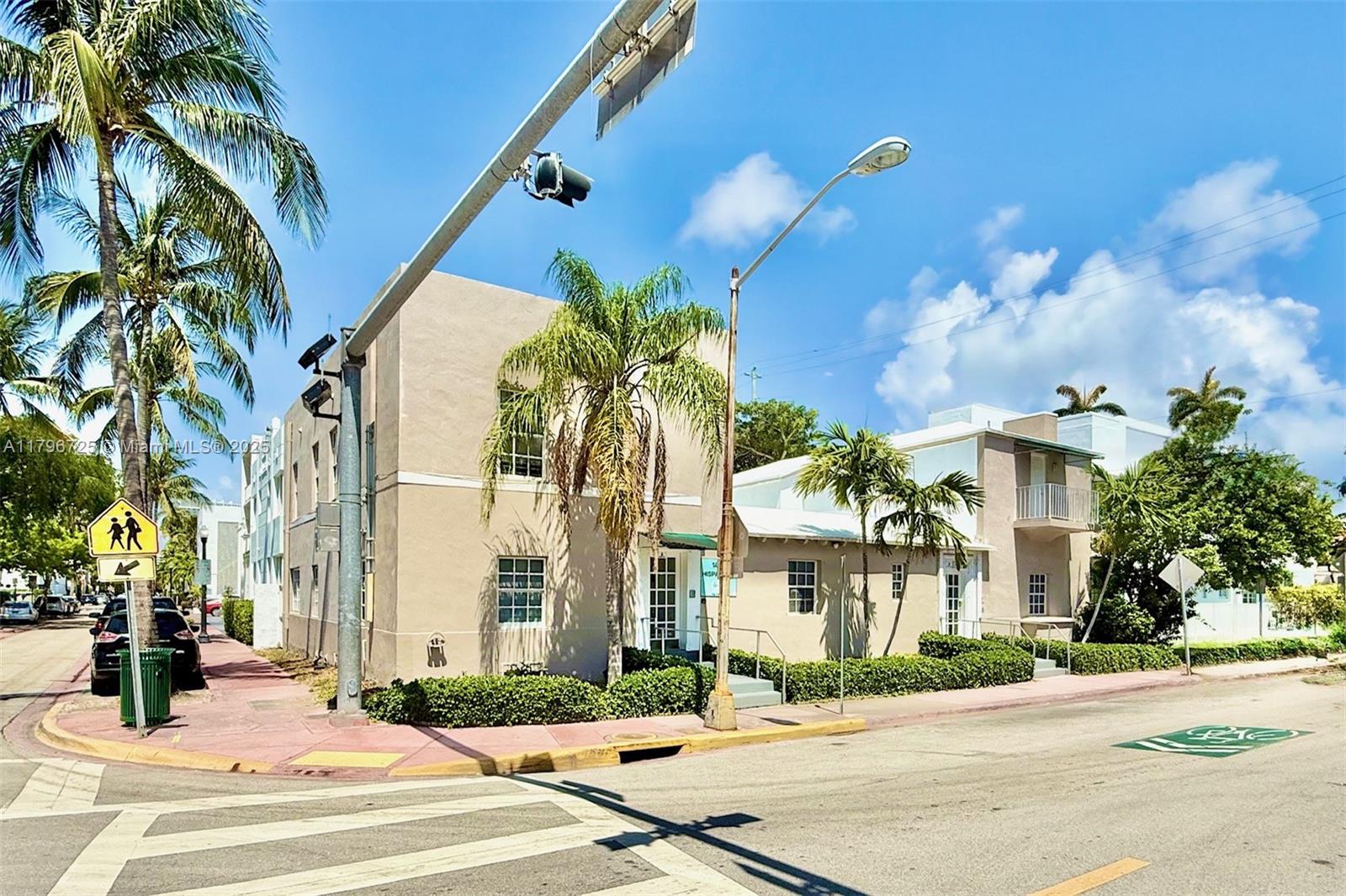 Rental Property at 1440 Pennsylvania Ave 5, Miami Beach, Miami-Dade County, Florida - Bedrooms: 2 
Bathrooms: 1  - $2,800 MO.